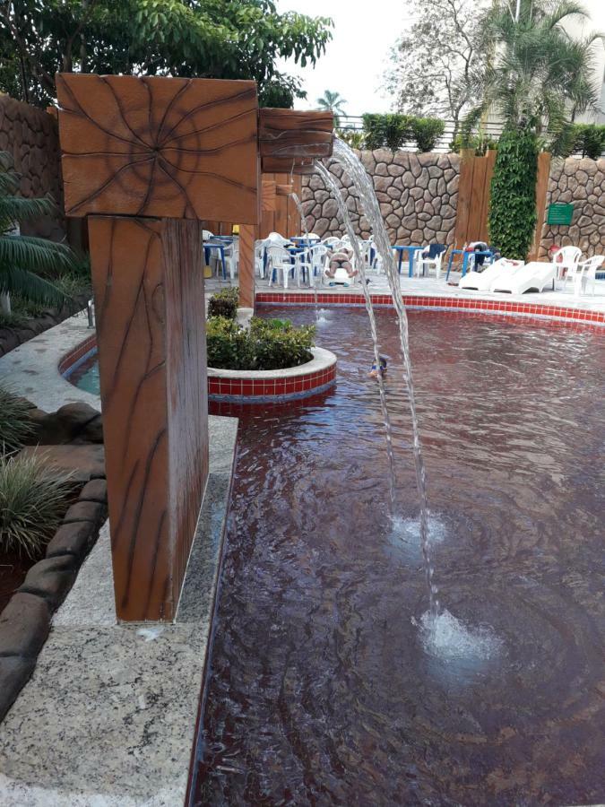 Suite Caldas Novas - Golden Dolphin Grand Hotel Екстериор снимка